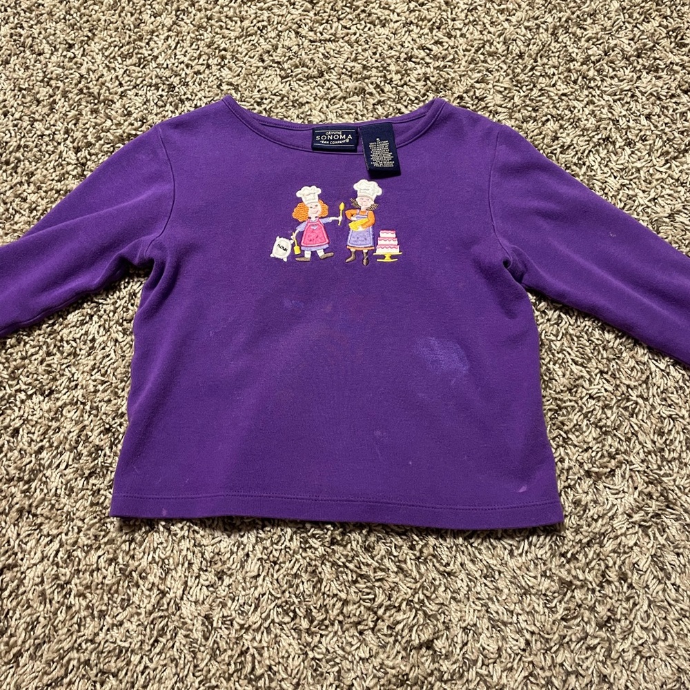 Used Condition! Well Loved and Cute Sweater!